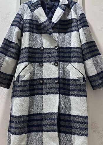 Gri Ekose Desenli Düğmeli Kadın Kaban - Görsel 2