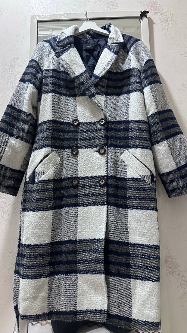 Gri Ekose Desenli Düğmeli Kadın Kaban - Görsel 2