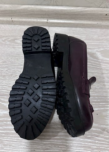 Bordo Püsküllü Klasik  Kadın Ayakkabı - Görsel 4