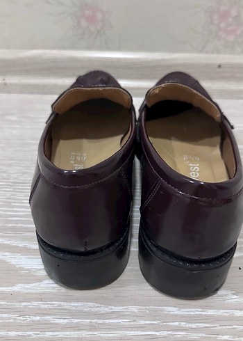 Bordo Püsküllü Klasik  Kadın Ayakkabı - Görsel 3