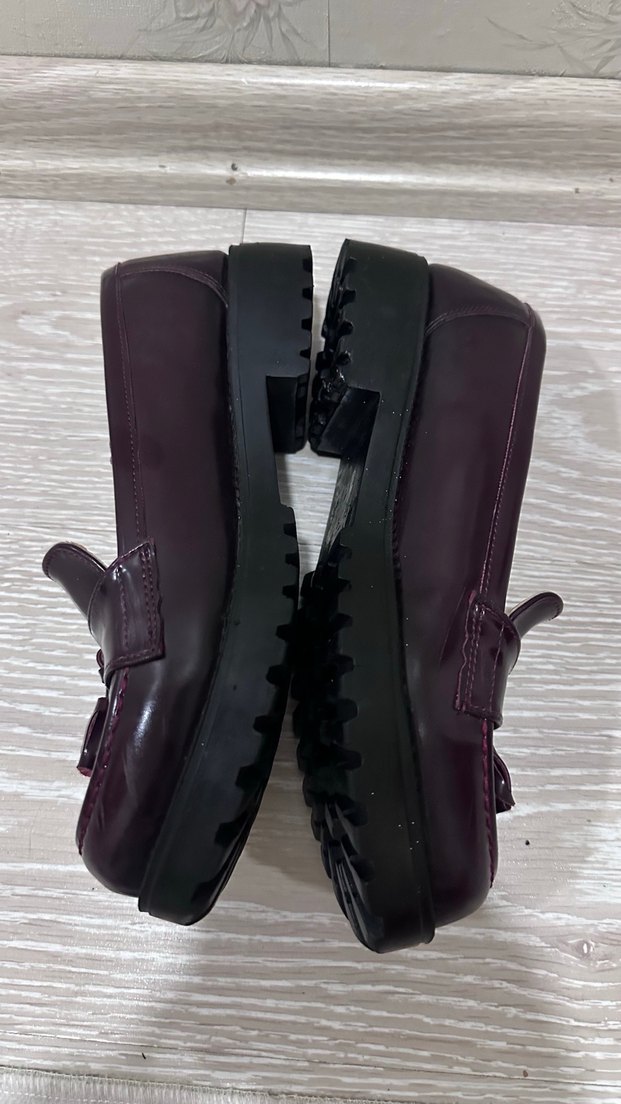 Bordo Püsküllü Klasik  Kadın Ayakkabı - Görsel 2