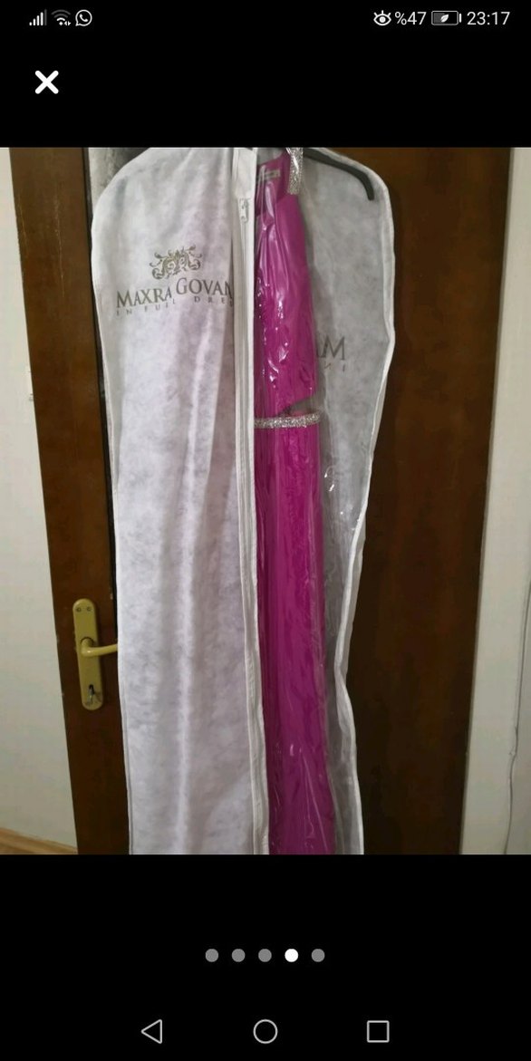 Pembe V Yakalı tüll Detaylı Uzun Abiye Elbise - Görsel 3