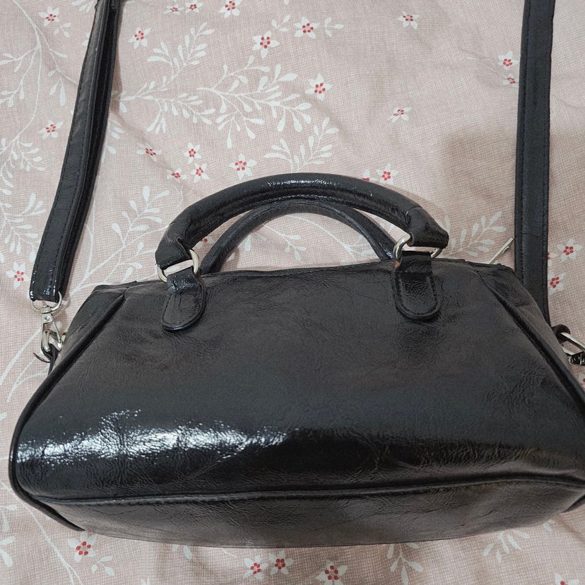 Siyah Deri Kadın Çanta - Görsel 3