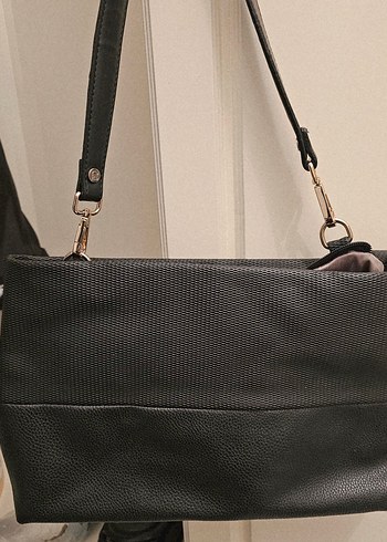 Siyah Deri Kadın Omuz Çantası - Görsel 4
