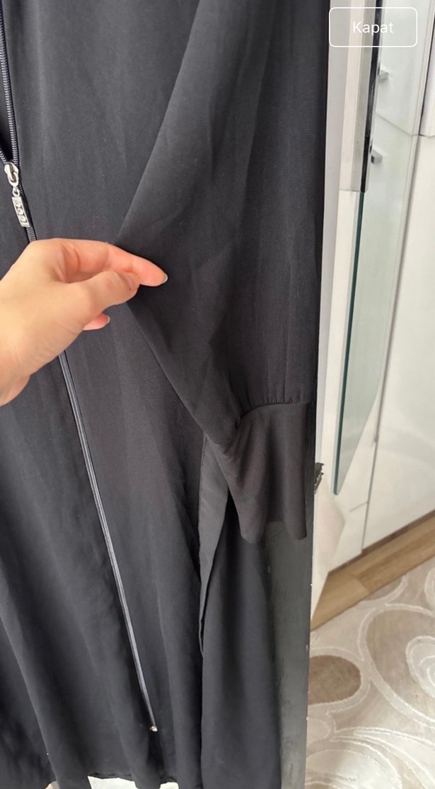 Siyah Fermuarlı Uzun Kadın ferace - Görsel 4