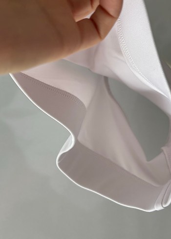 Nike Nike Beyaz Sporcu Sütyeni Mini Kesim