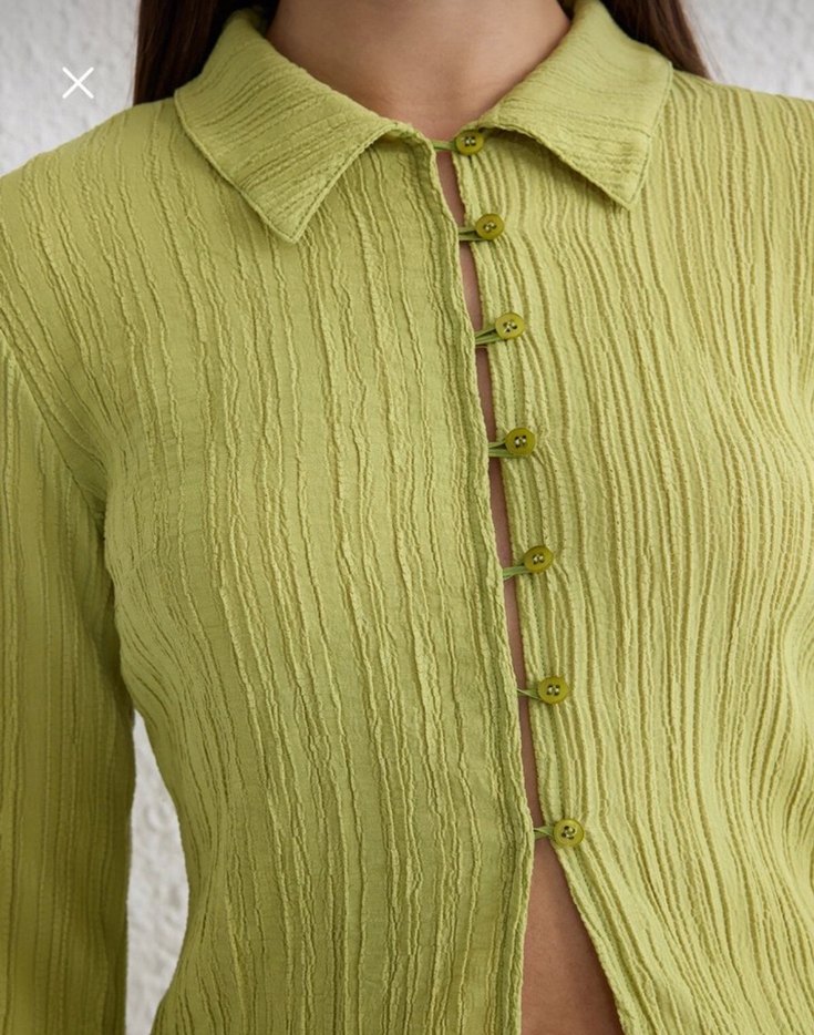 Düğmeli V Yaka Salaş Kadın Gömlek - Görsel 2