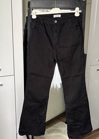 Siyah Midi Kadın Jean Pantolon