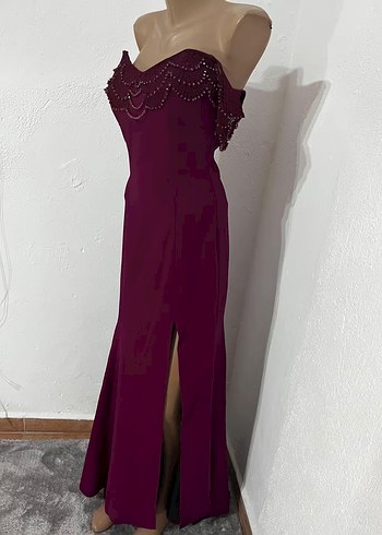 Bordo Straplez İşlemeli Uzun Abiye Elbise - Görsel 4