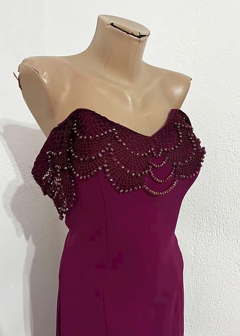 Bordo Straplez İşlemeli Uzun Abiye Elbise - Görsel 2