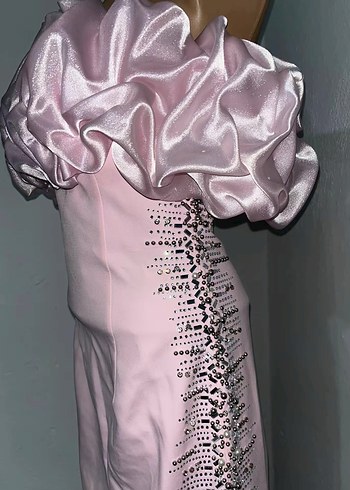 Pembe Straplez Uzun Nakışlı Abiye Elbise - Görsel 2