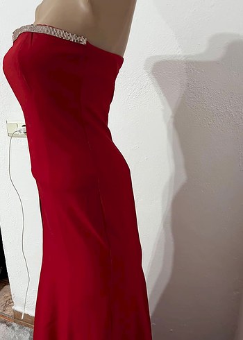 Kırmızı Straplez Uzun Abiye Elbise - Görsel 2