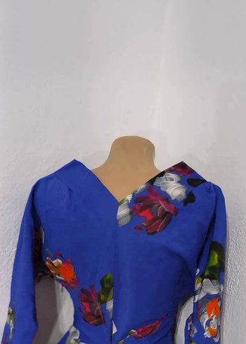 Renkli Baskılı V Yaka Uzun Kollu Bluz - Görsel 2