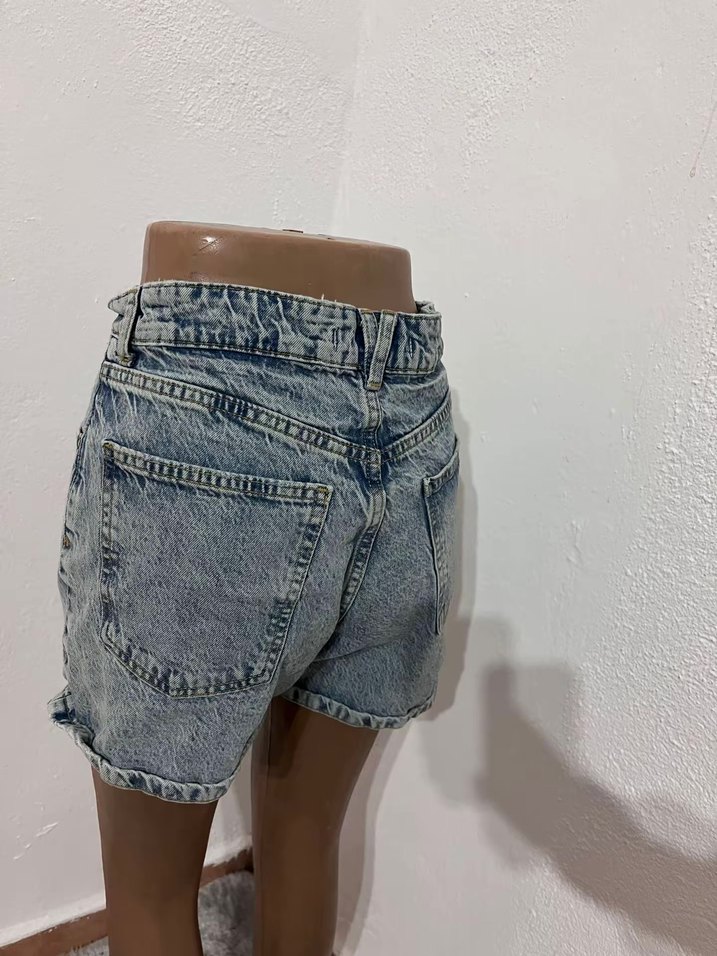 Dantel Detaylı Beyaz Straplez Bluz - Görsel 4