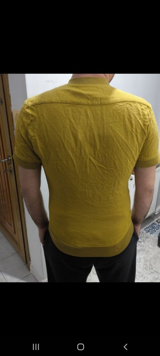 Sarı Keten Düğmeli Kısa Kollu Erkek Tişört - Görsel 2