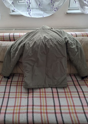 Erkek çocuk kapüşonlu haki mont - Görsel 3