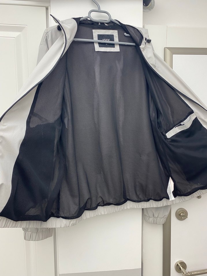 Gri Kapüşonlu Erkek Ceket - Görsel 3