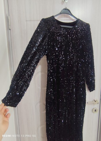 Siyah Uzun Kollu Payetli Uzun Abiye Elbise - Görsel 4