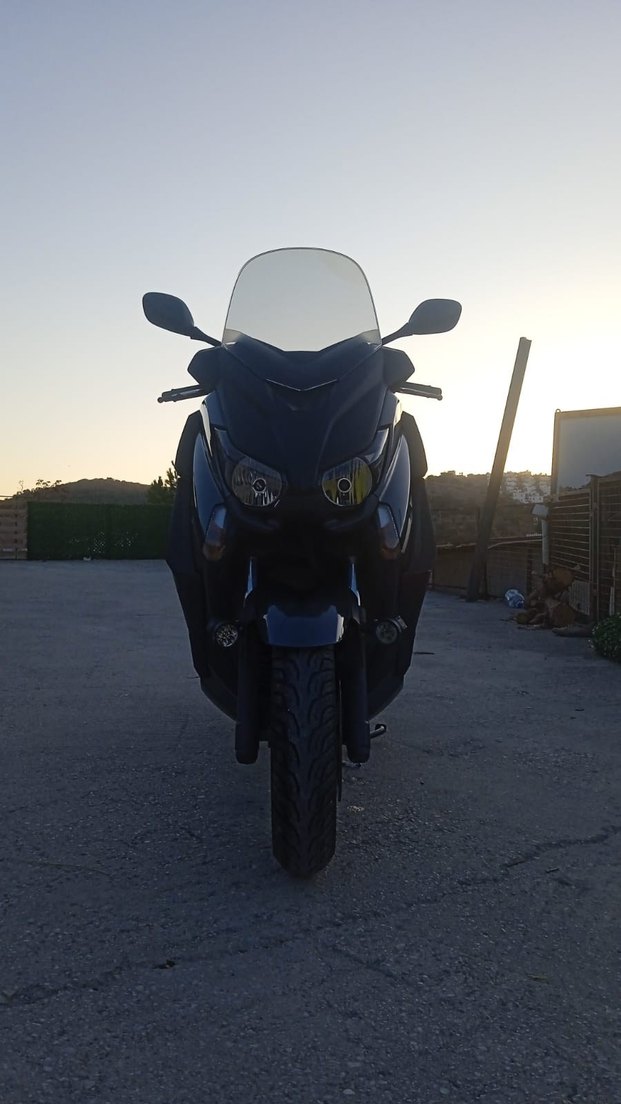 Yamaha xmax 250 cc - Görsel 4