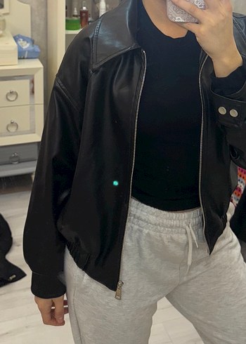 Düğmeli Siyah Deri Kadın Ceket - Görsel 2