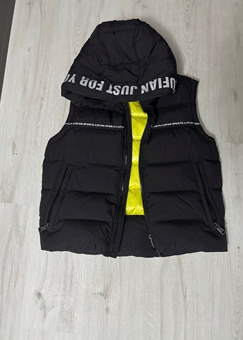 Lüfian uygun fiyata 1.2 defa kullanılmış ORJİNAL yelek - Görsel 2