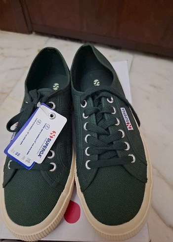 Superga 40
