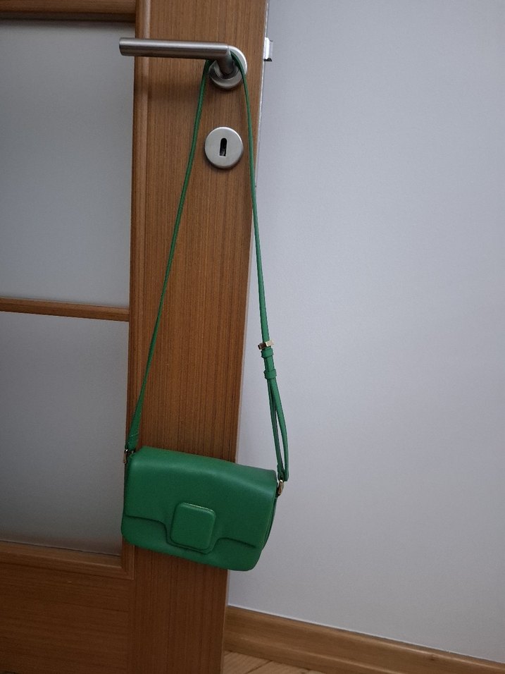 Yeşil Deri Tokalı Kadın Çanta - Görsel 2