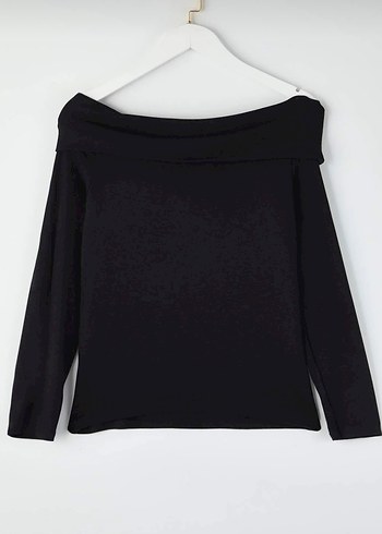 Siyah Kayık Yaka Tokalı Kadın Bluz - Görsel 2