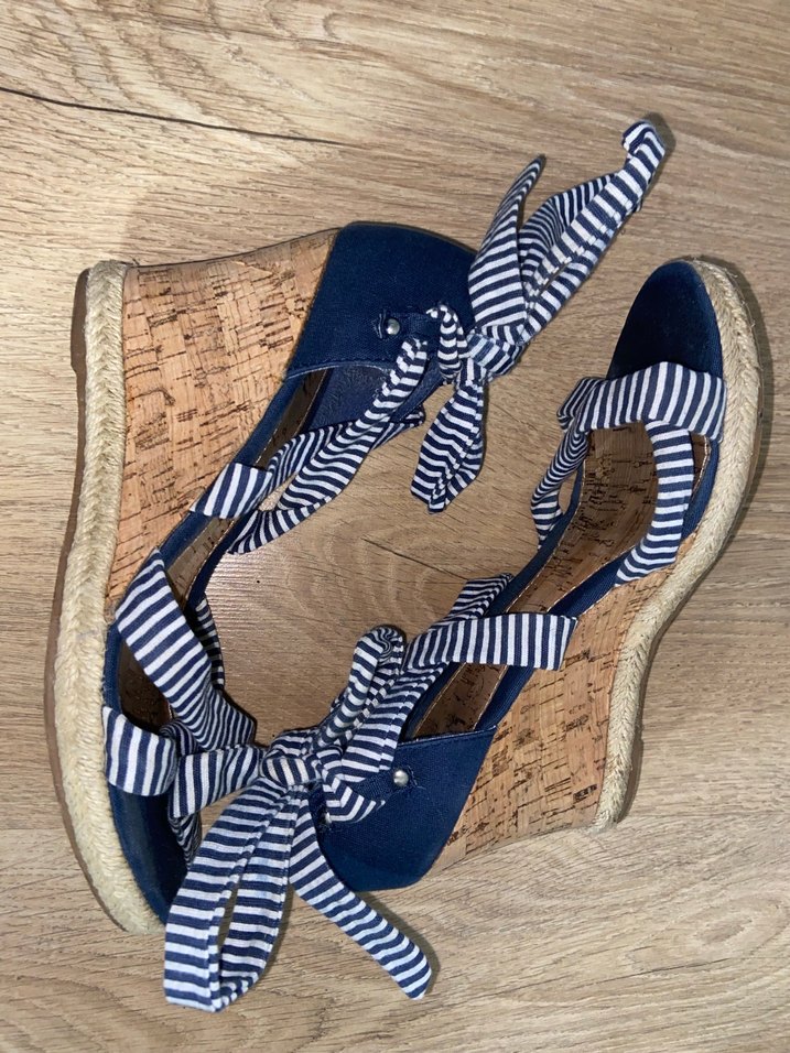 Flo Dolgu Topuk Ayakkabı - Görsel 3