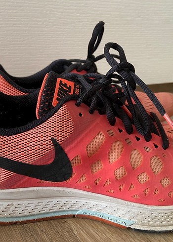 Nike Kadın Spor Ayakkabı - Görsel 4