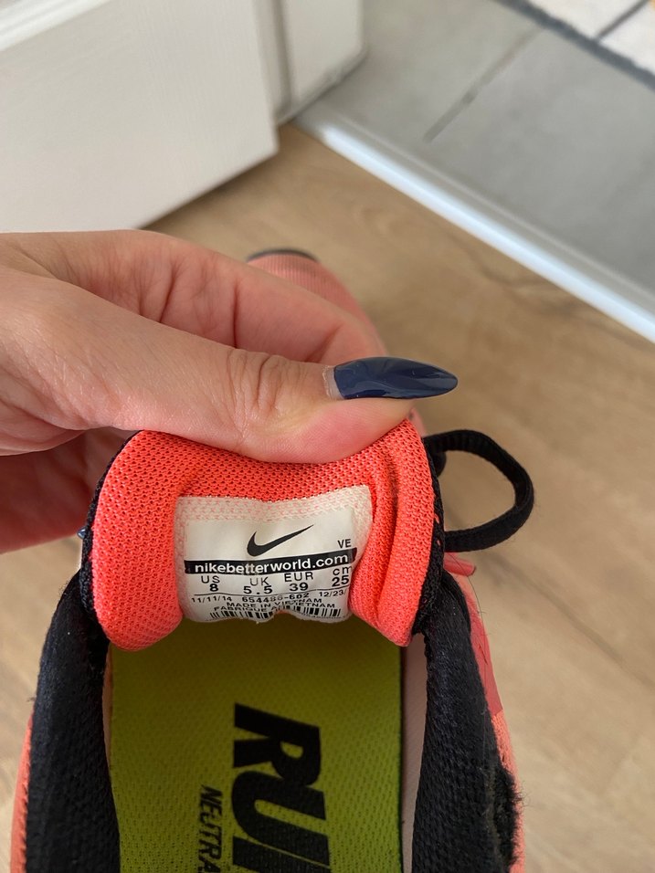 Nike Kadın Spor Ayakkabı - Görsel 2