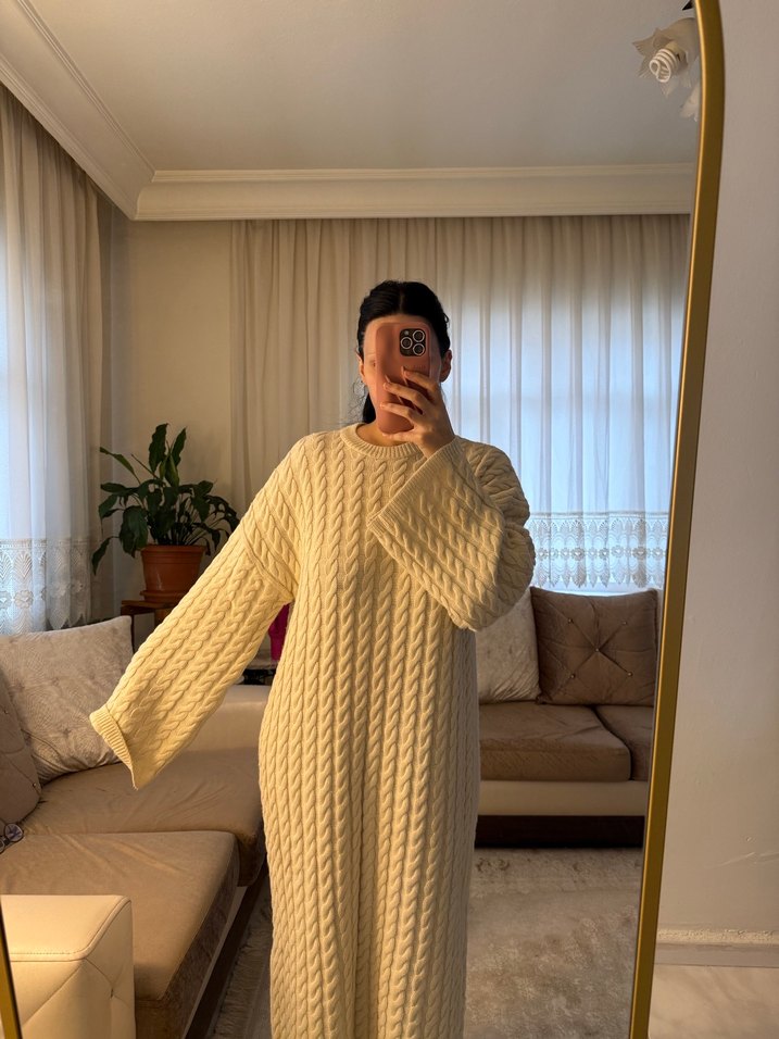 Kadın Beyaz Uzun Triko Elbise - Görsel 3