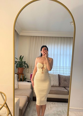 Beyaz Straplez Midi Elbise - Görsel 2