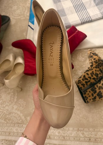 Bej Rugan Dolgu Topuklu Kadın Stiletto - Görsel 2