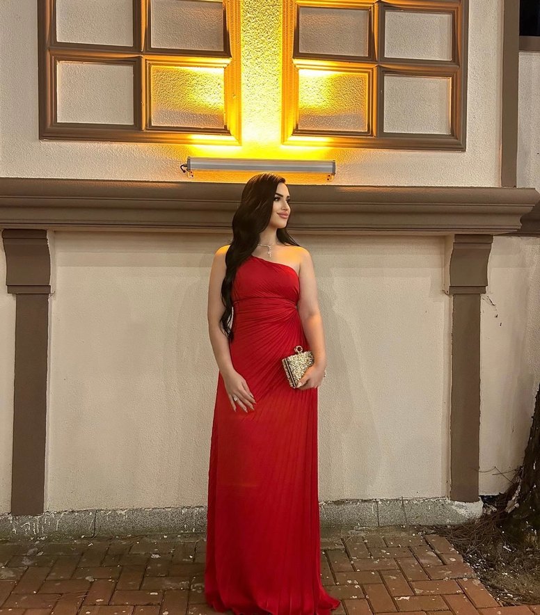 Kırmızı Drapeli Uzun Abiye Elbise - Görsel 4