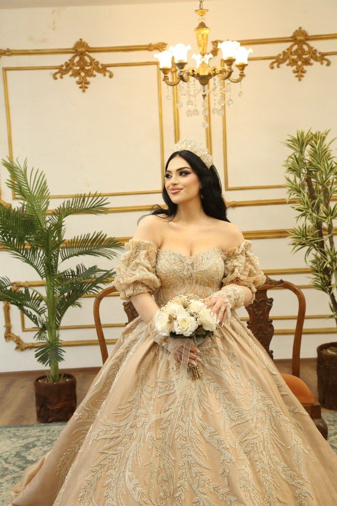 Bej Drapeli Straplez Uzun Kollu Nişan Elbisesi - Görsel 2