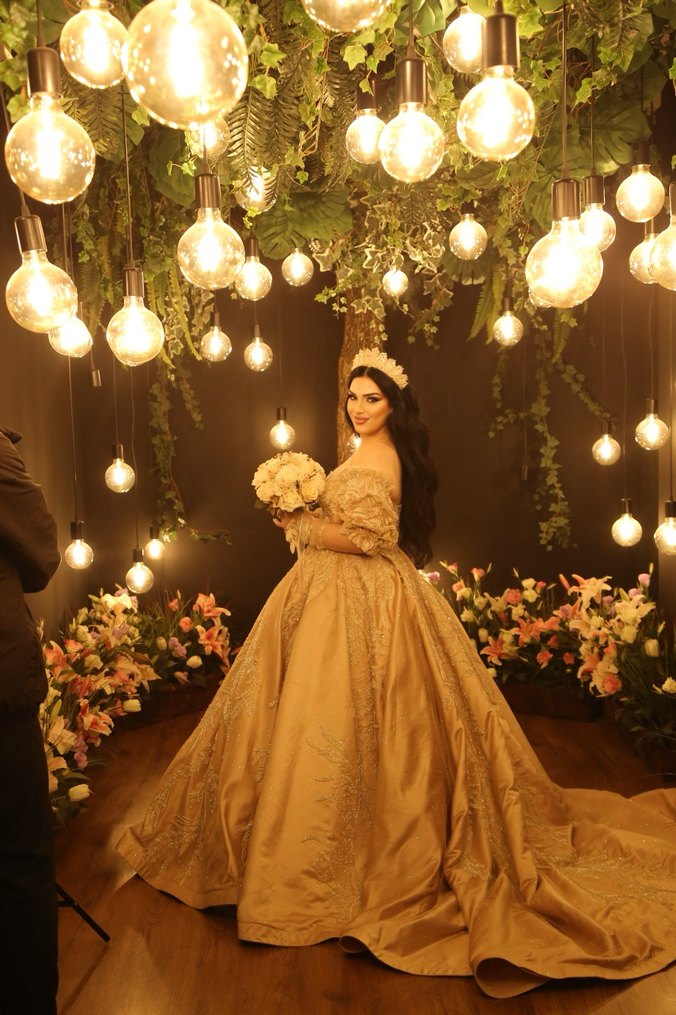 Bej Drapeli Straplez Uzun Kollu Nişan Elbisesi - Görsel 5