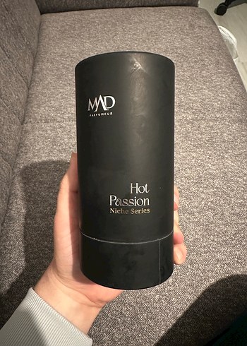 MAD Hot Passion Niche Series Unisex Parfüm - Görsel 3