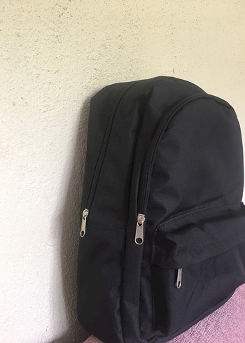 Siyah Fermuarlı Okul Sırt Çantası - Görsel 4