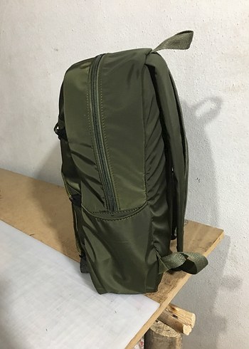 Kadın Kamuflaj Desenli Yeşil Sırt Çantası - Görsel 2