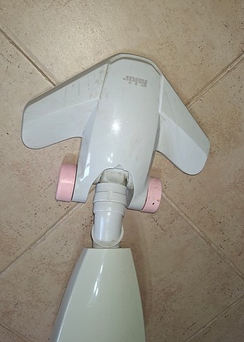 Pembe Fakir IRSA Dikey Elektrikli Süpürge - Görsel 4