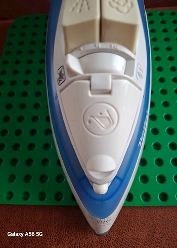 Tefal Mavi Buharlı Ütü - Görsel 3