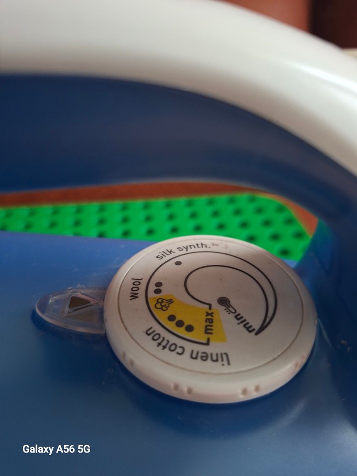 Tefal Mavi Buharlı Ütü - Görsel 4