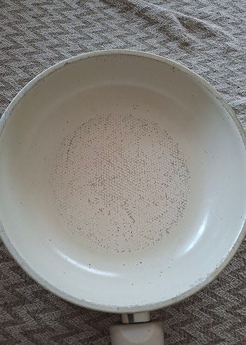 ESSENSO Beyaz Teflon Kaplama Tava - Görsel 2