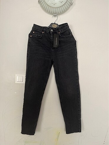 Mom jeans