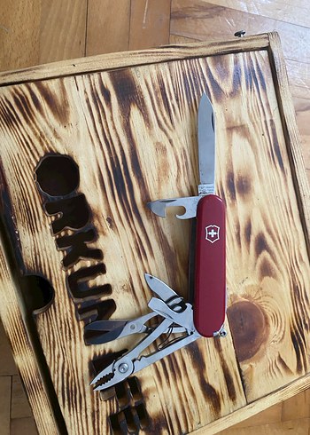 victorinox