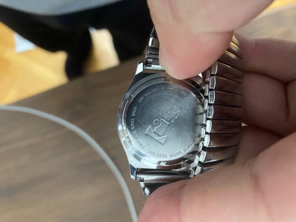 Orjinal İsvişre saati körüklü kordon - Görsel 4