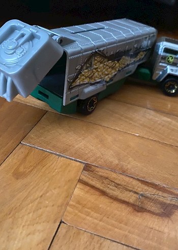 Hot wheels tırlar - Görsel 5