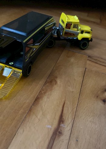 Hot wheels tırlar - Görsel 10