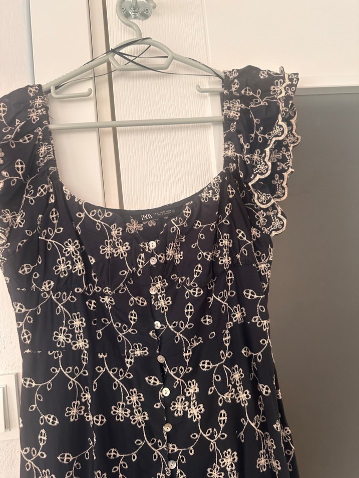 Zara Nakışlı Dantel Detaylı Lacivert Midi Elbise - Görsel 3